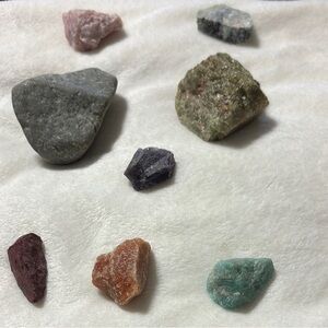 Set of 8 Natural Stones Collection - Multicolor Home Accents